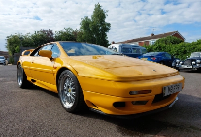 Lotus Esprit V8 GT